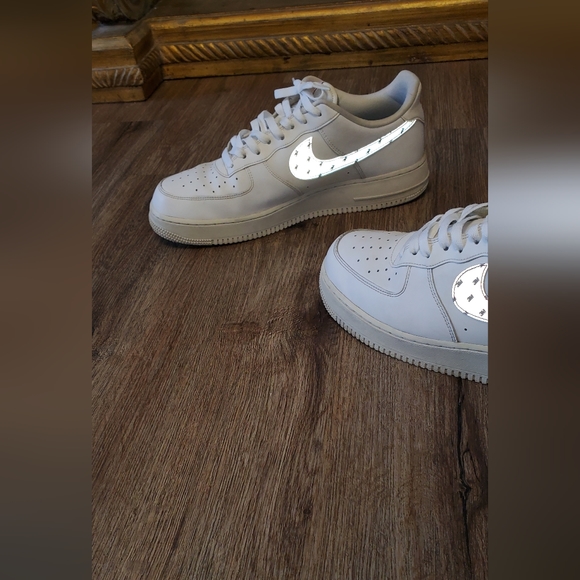 *SOLD* Nike air force 1 3M swoosh - Picture 4 of 8